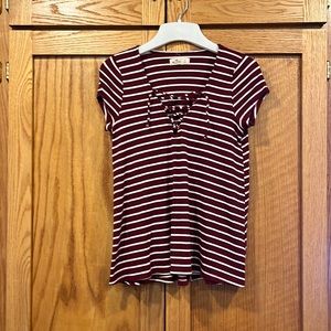Hollister lace up v neck short sleeve top striped babydoll top